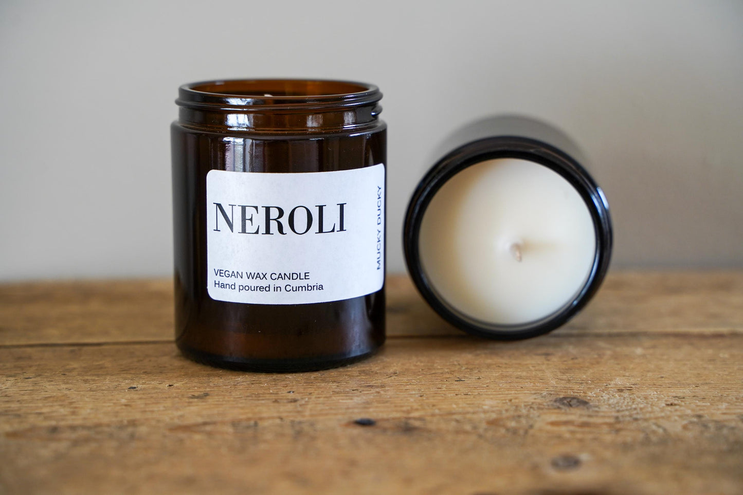 Neroli scented candle