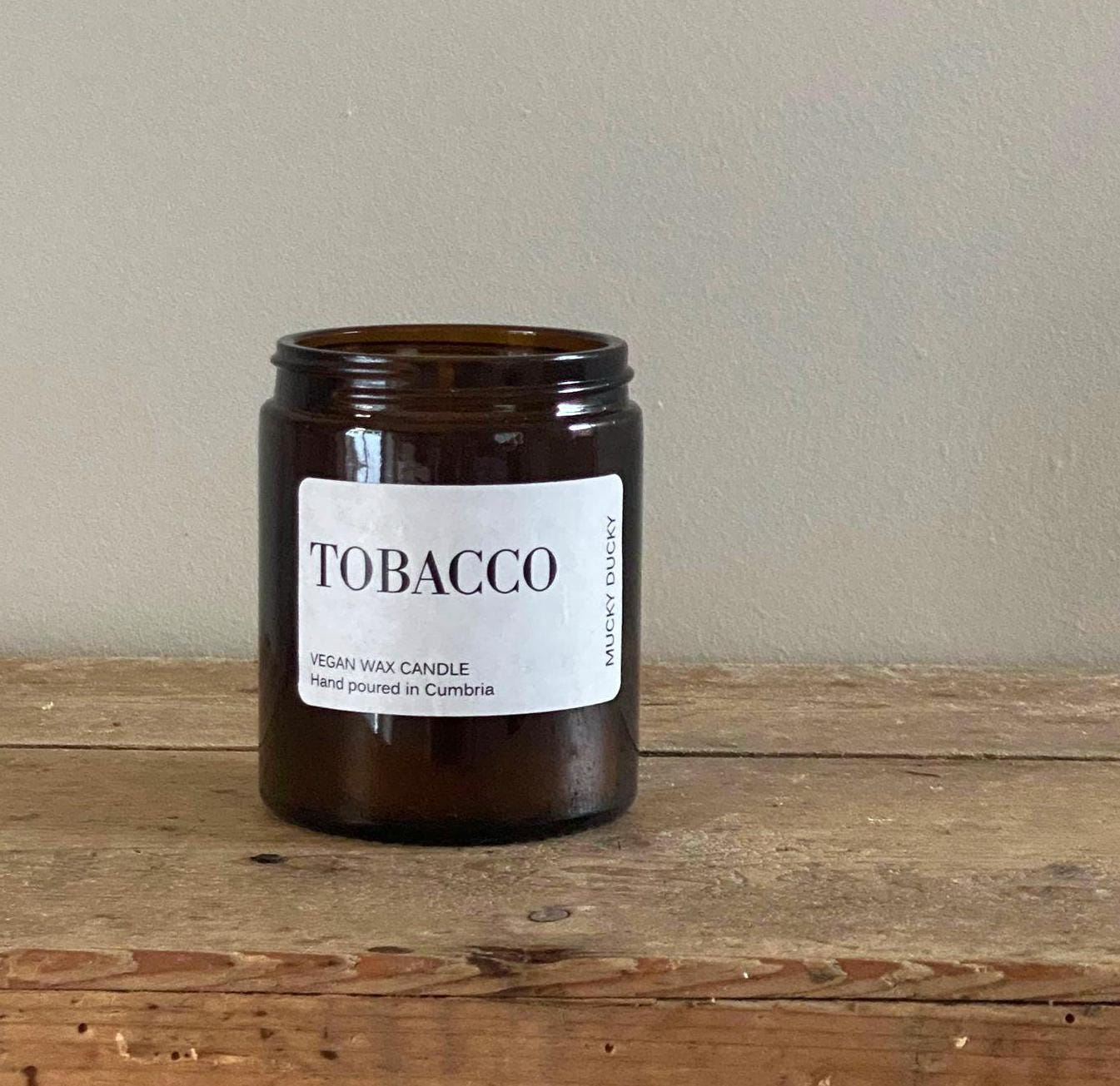 Tobacco scented candle